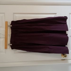Cabbage Cottage Hedgerow skirt in Beet